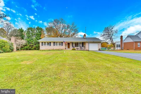 818 Maxa Rd, Aberdeen, MD 21001