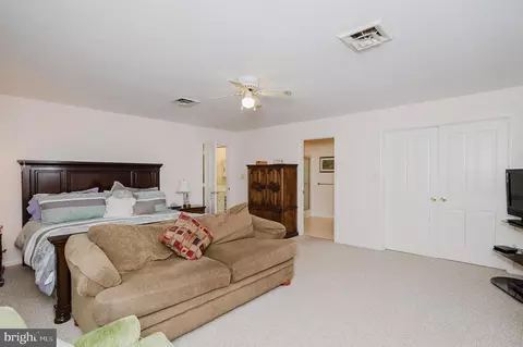 Bedroom - 1303 Mill Creek Rd, Fallston, MD 21047 photo 2 of 11