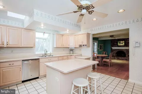 Kitchen - 1303 Mill Creek Rd, Fallston, MD 21047 photo 2 of 7