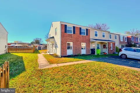 600 Shore Dr, Joppa, MD 21085