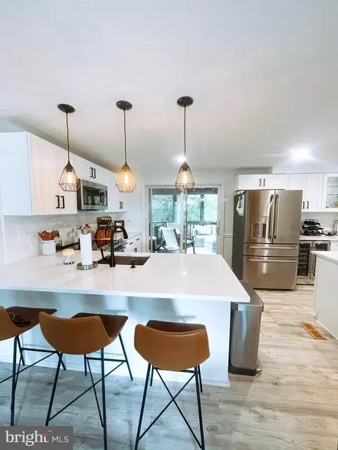 Kitchen - 62 Boxthorn Rd, Abingdon, MD 21009 photo 4 of 8