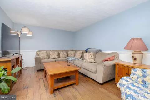 407 Amy Dr, Abingdon, MD 21009 photo 5