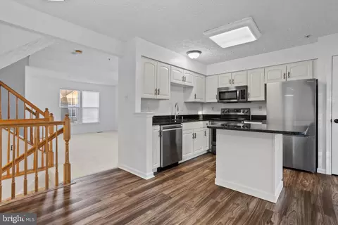 Kitchen - 438 Macintosh Cir, Joppa, MD 21085 photo 1 of 4