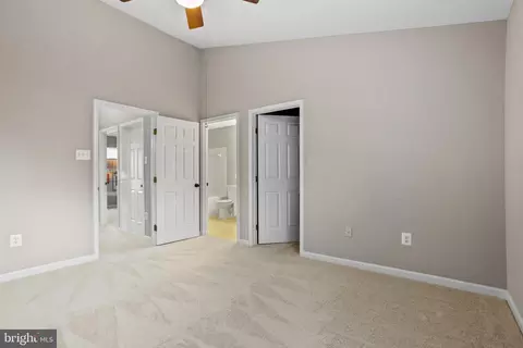 Entry Way - 438 Macintosh Cir, Joppa, MD 21085 photo 2 of 3
