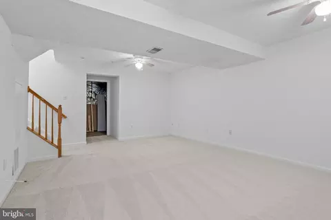 Living - 438 Macintosh Cir, Joppa, MD 21085 photo 4 of 4