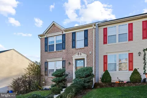 Exterior - 438 Macintosh Cir, Joppa, MD 21085 photo 1 of 5