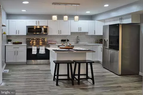 1543 Harford Square Dr, Edgewood, MD 21040