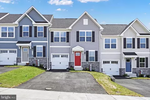 4784 Sanibel Sq, Aberdeen, MD 21001