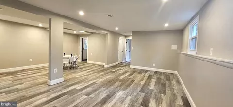 Entry Way - 711 Sharps Ct, Fallston, MD 21047 photo 4 of 4