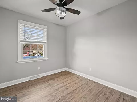 Bedroom - 2201 Cloverdale Dr, Fallston, MD 21047 photo 5 of 8