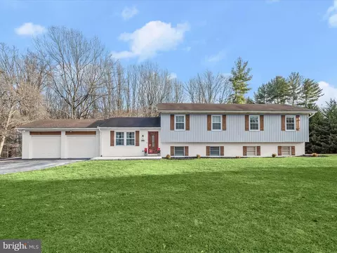 2201 Cloverdale Dr, Fallston, MD 21047
