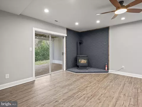 Living - 2201 Cloverdale Dr, Fallston, MD 21047 photo 5 of 9