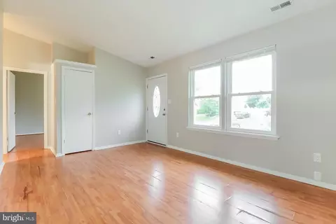 Living - 408 Berkshire Ct, Joppa, MD 21085 photo 1 of 4
