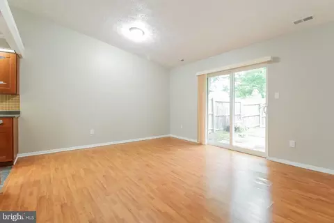Living - 408 Berkshire Ct, Joppa, MD 21085 photo 4 of 4