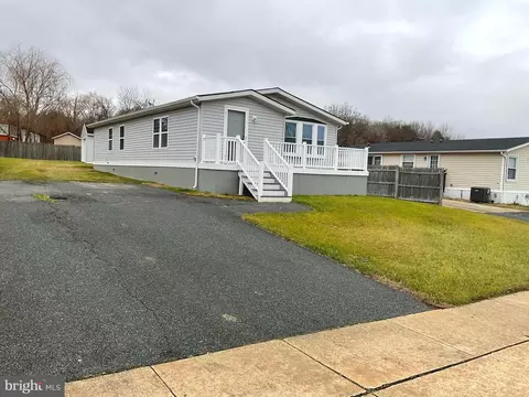4002 Sharilyn Dr, Abingdon, MD 21009