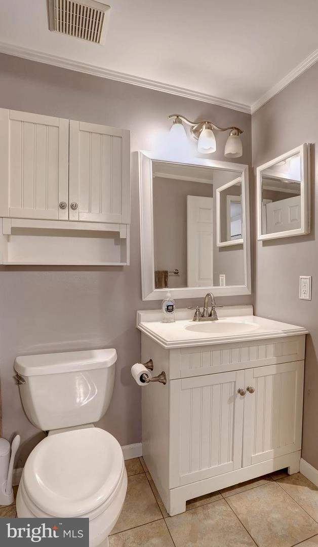 Bath - 1016 Mariner Rd, Joppa, MD 21085 photo 1 of 2