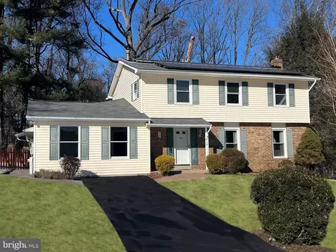 910 Yvette Dr, Forest Hill, MD 21050