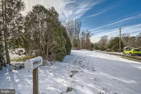 512 Magnolia Rd, Joppa, MD 21085 photo 1