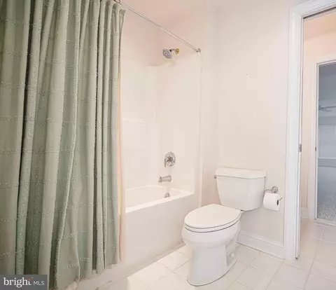 Bath - 306 Millwright Cir, Abingdon, MD 21009 photo 5 of 6