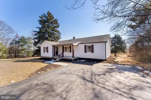 3465 Ebenezer Rd, Fallston, MD 21047 photo 2