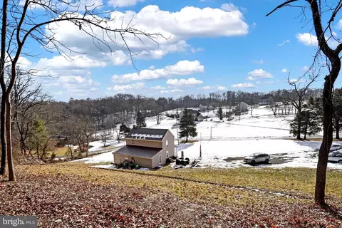 5026 W Heaps Rd, Pylesville, MD 21132