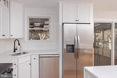 2308 Carlo Rd, Fallston, MD 21047 photo 5