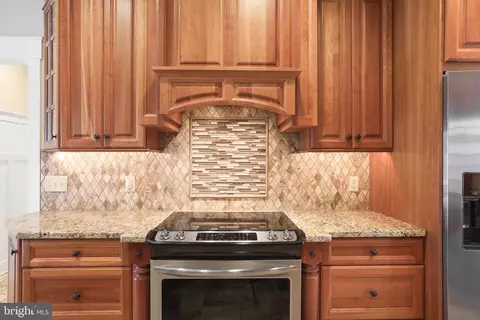 Kitchen - 2912 Charles St, Fallston, MD 21047 photo 5 of 7