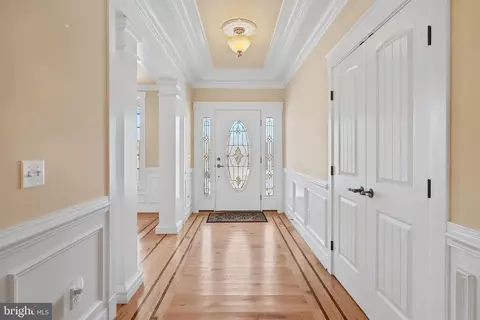 Entry Way - 2912 Charles St, Fallston, MD 21047 photo 2 of 9