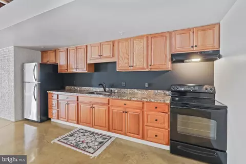 Kitchen - 2912 Charles St, Fallston, MD 21047 photo 7 of 7