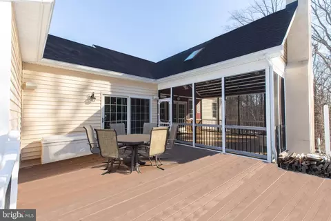Exterior - 2912 Charles St, Fallston, MD 21047 photo 13 of 20