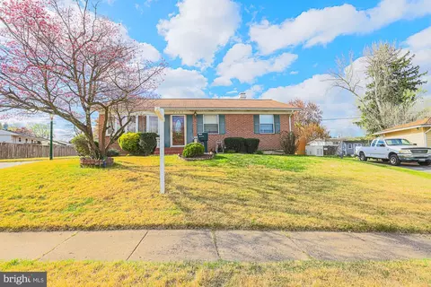 2405 Papaya Rd, Edgewood, MD 21040