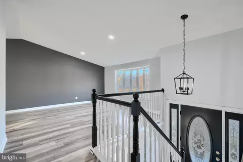 748 Shore Dr, Joppa, MD 21085 photo 4