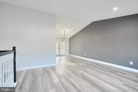 748 Shore Dr, Joppa, MD 21085 photo 6