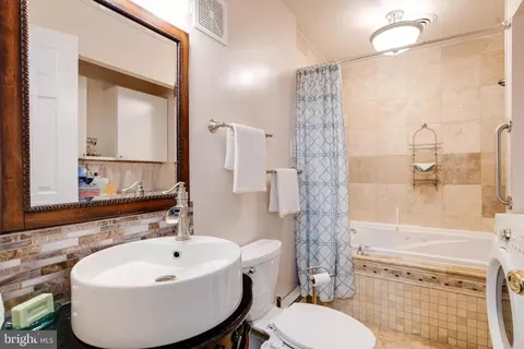 Bath - 735 Joppa Farm Rd, Joppa, MD 21085 photo 2 of 3