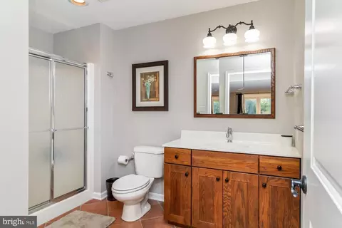 Bath - 524 Arama Dr, Fallston, MD 21047 photo 4 of 4