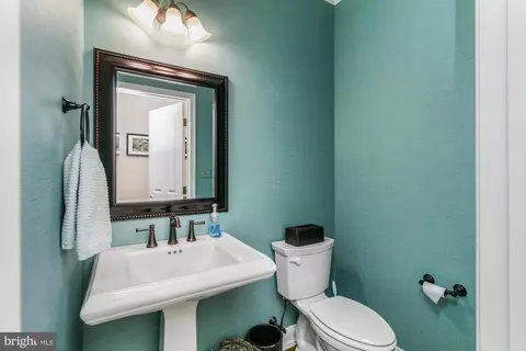 Bath - 524 Arama Dr, Fallston, MD 21047 photo 1 of 4
