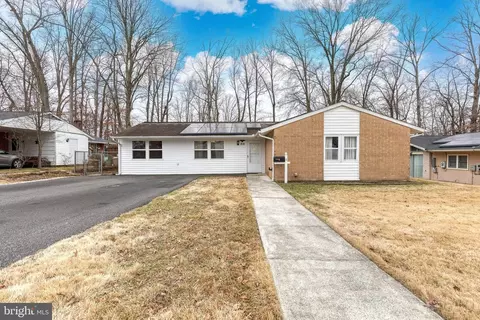 816 Bradley Rd, Joppa, MD 21085