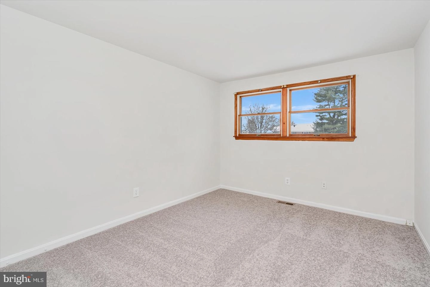 630 Shore Dr, Joppa, MD 21085 photo 29