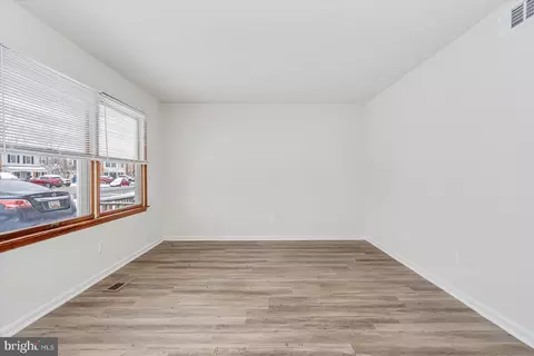 630 Shore Dr, Joppa, MD 21085 photo 6