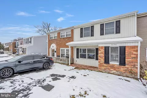 630 Shore Dr, Joppa, MD 21085 photo 2