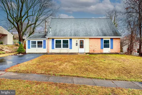 1039 Ensor Dr, Joppa, MD 21085