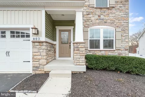 Exterior - 803 Elk Ct, Joppa, MD 21085 photo 4 of 9