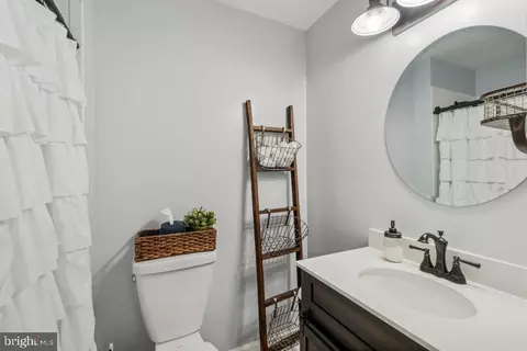 Bath - 203 Crosse Pointe 3a Ct #3A, Abingdon, MD 21009 photo 2 of 2