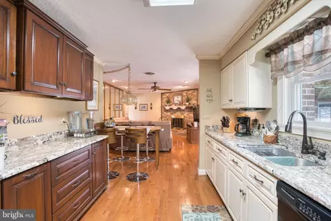 Kitchen - 2026 Fallsgrove Way, Fallston, MD 21047 photo 1 of 4