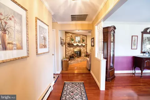 Entry Way - 2026 Fallsgrove Way, Fallston, MD 21047 photo 2 of 12