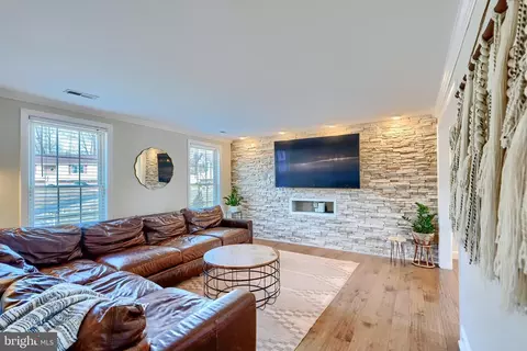 Living - 1401 Cottle Ct, Joppa, MD 21085 photo 1 of 4