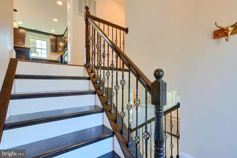 Entry Way - 1401 Cottle Ct, Joppa, MD 21085 photo 1 of 9
