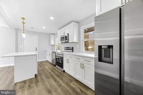 607 A Dembytown Rd, Joppa, MD 21085 photo 11