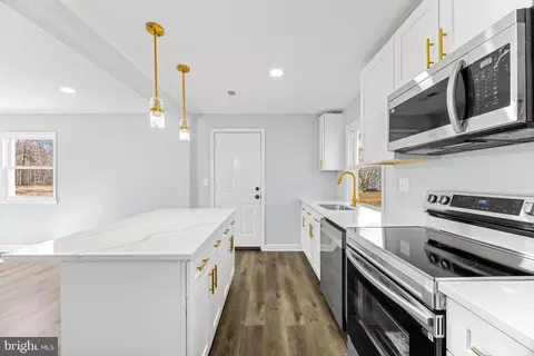 607 A Dembytown Rd, Joppa, MD 21085 photo 8