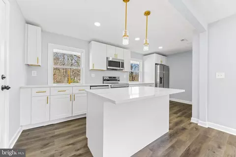 607 A Dembytown Rd, Joppa, MD 21085 photo 6